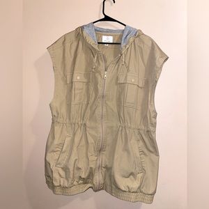 Offline Tan Vest